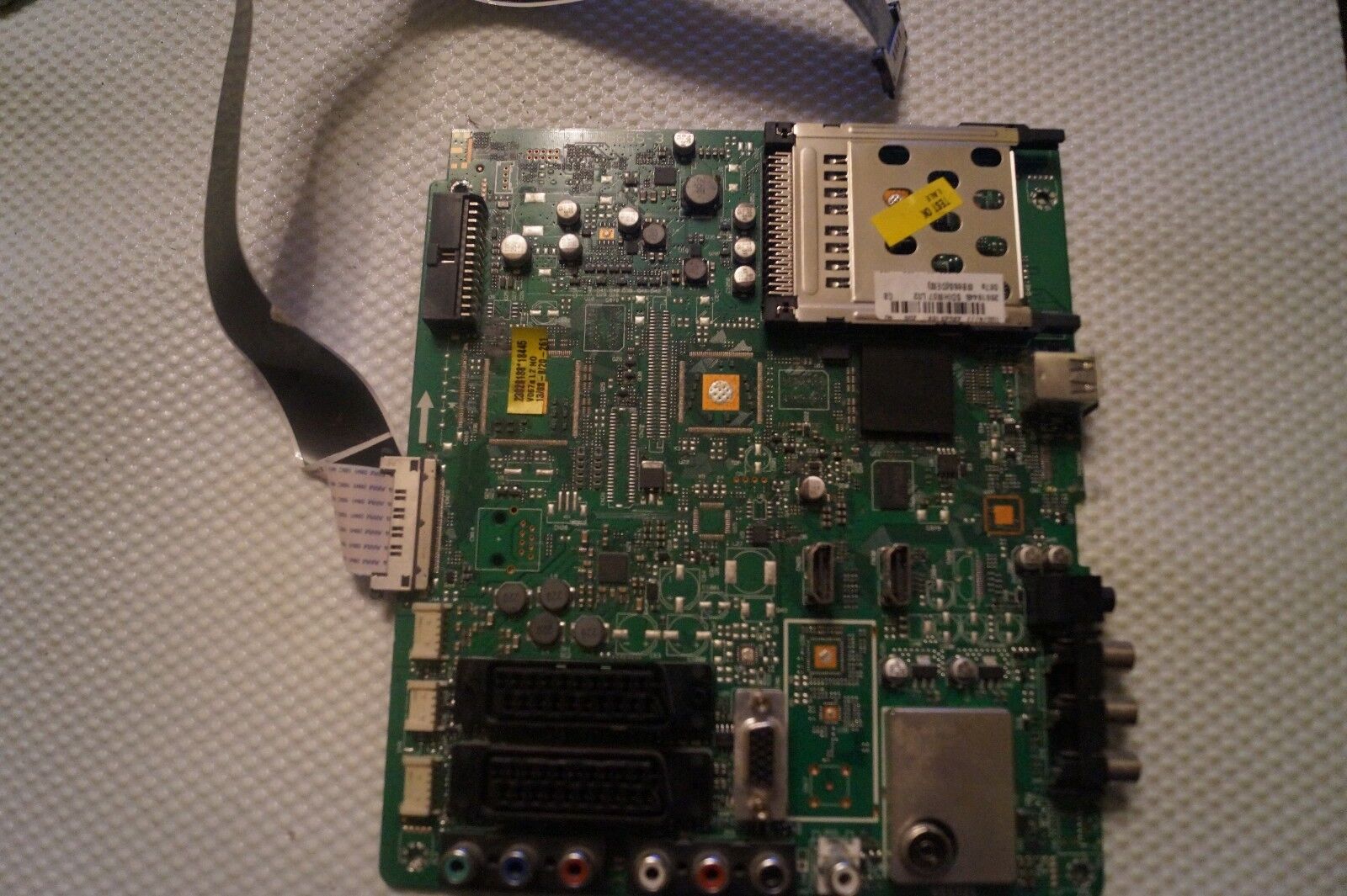 MAIN BOARD 17MB65S-3 10074777 FOR 40″ JMB JT014000101B LCD TV,SCREEN: LTA400HM07