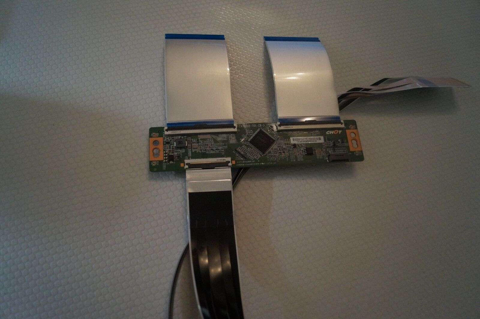 T-CON BOARD CV700U2-T01-CB-3 FOR 70″ PHILIPS 70PUS7855/12 , TPV700B5-U2T01.D