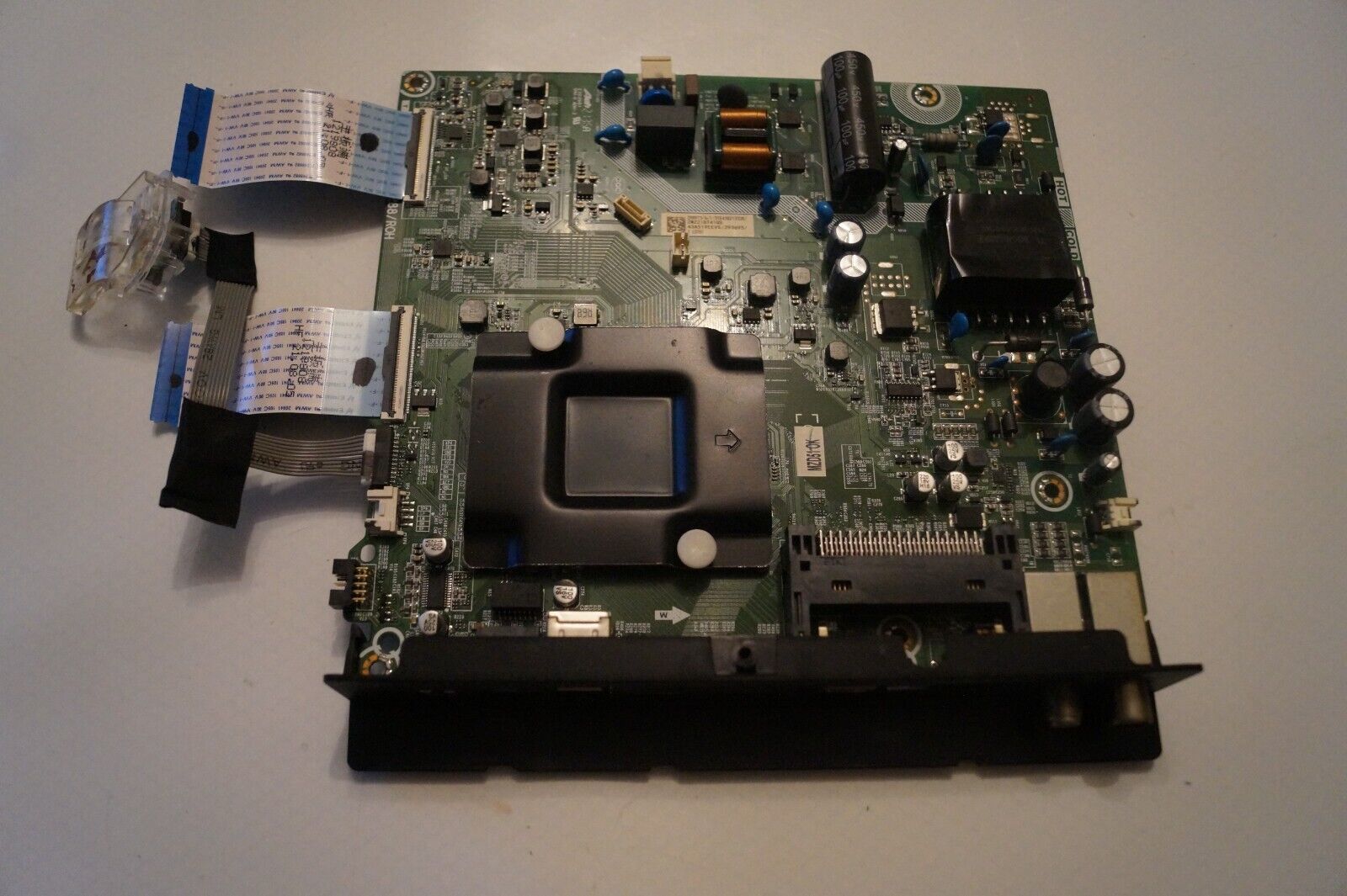 MAIN BOARD RSAG7.820.11288/ROH 43″ HISENSE 43A7000FTUK LED TV, HD426X1U51-T0L