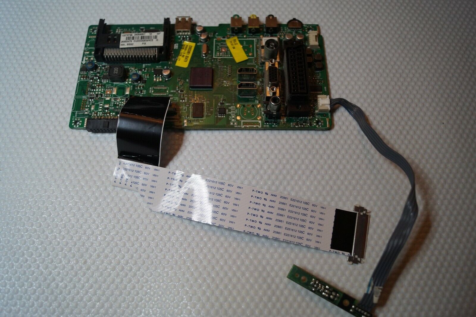 MAIN BOARD 17MB62-2.6 23058067 FOR 32″ LUXOR 32130LEDMPEG4 LED TV, VES315WNES-01