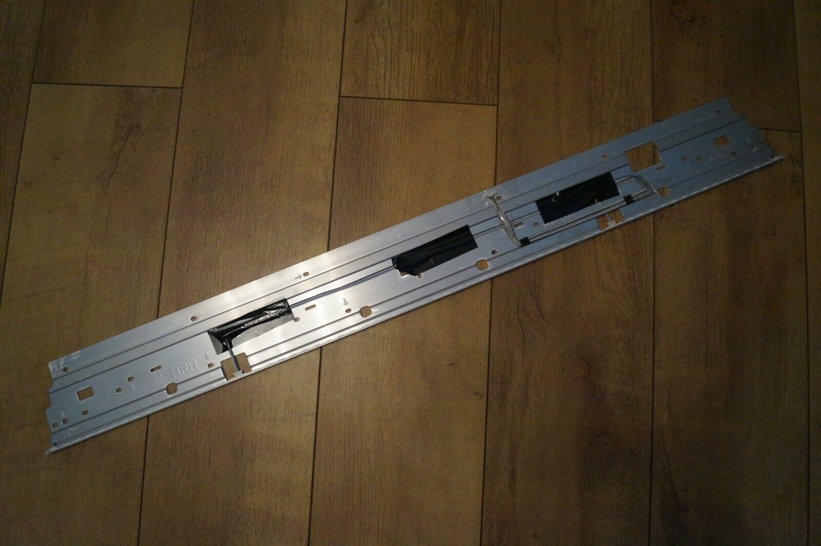 LED EDGE BACKLIGHT STRIP FOR 43″ SONY KD-43XF8796 LED TV, GENUINE