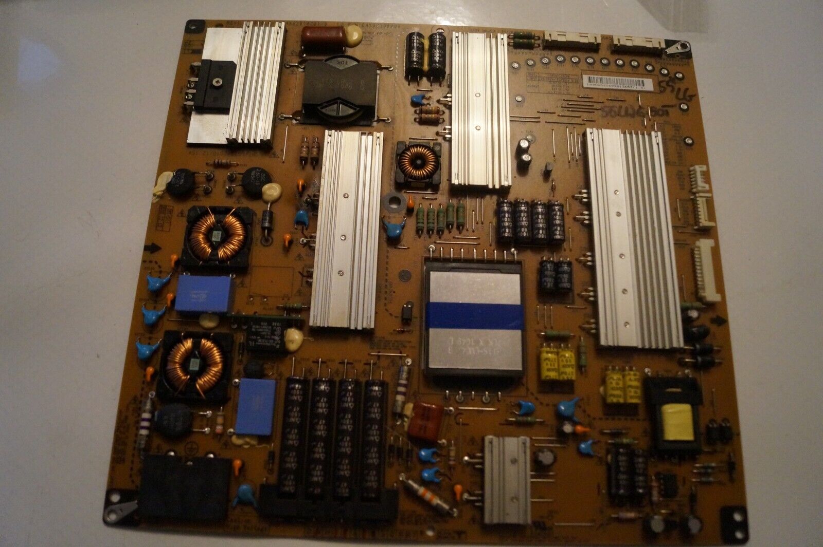 PSU POWER SUPPLY BOARD EAX62876201/8 EAY62169901 FOR 55″ LG 55LW650T TV