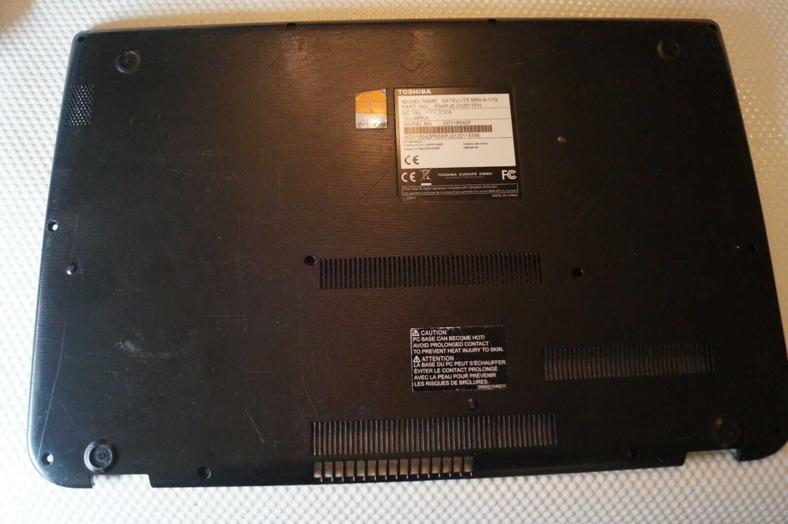 BOTTOM BASE HOUSING K000150180 FOR 15.6″ TOSHIBA M50-A-11Q LAPTOP , GENUINE