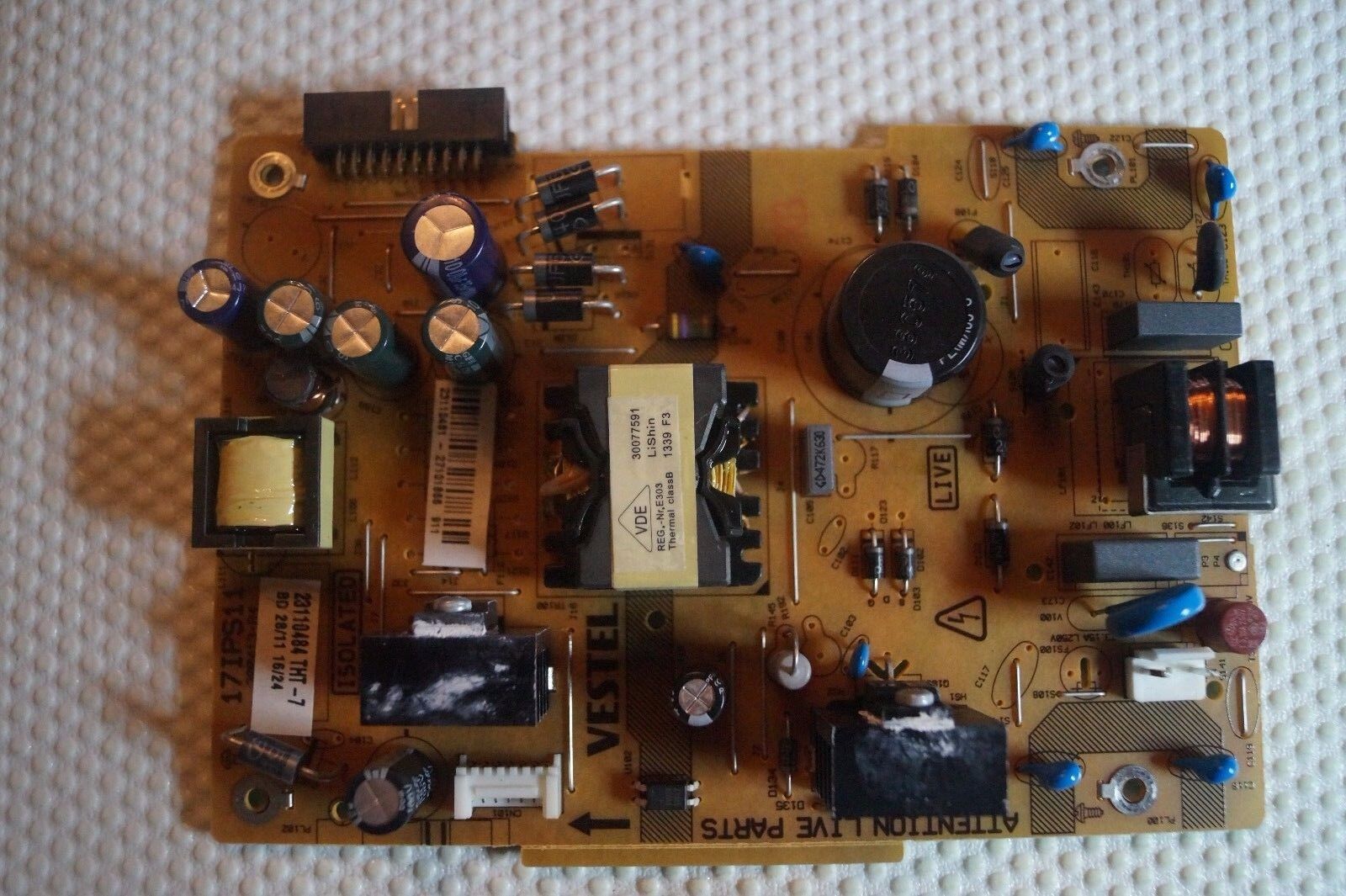 PSU POWER SUPPLY BOARD 17IPS11 23110481 FOR 32″ TOSHIBA 32D1333DB LED COMBO TV