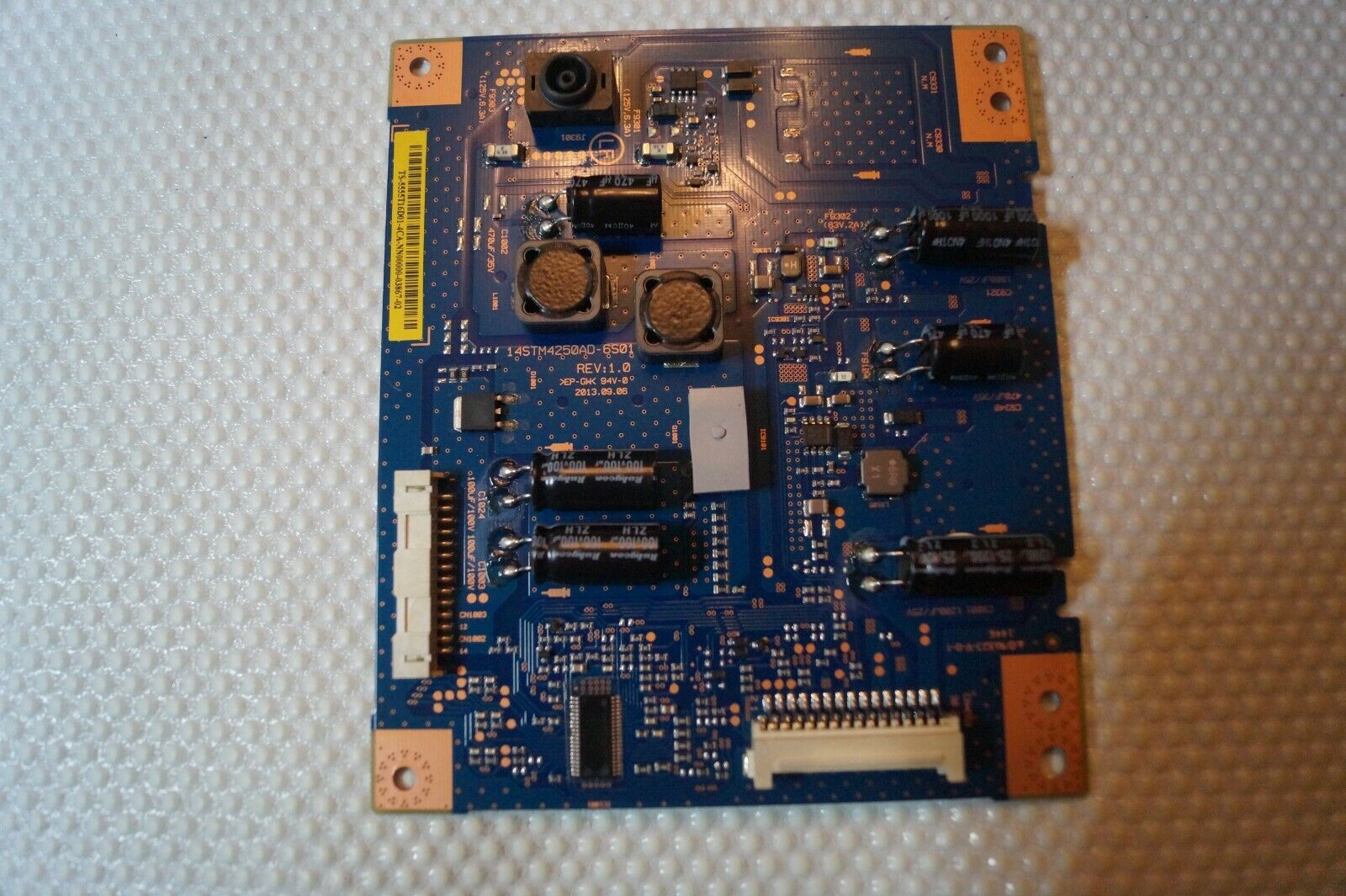 LED DRIVER BOARD 14STM4250AD-6S01 REV:1.0 FOR 50″ SONY KDL-50W829B , T500HVF04.0