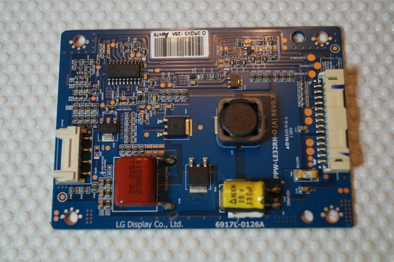 LED DRIVER BOARD 6917L-0126A FOR 32″ AKAI 32/126J LED TV, SCREEN: LC320DXN-SFR1