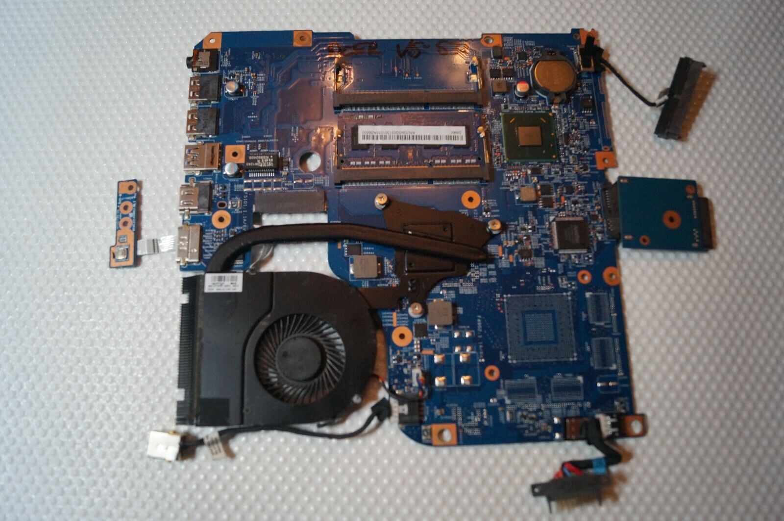 MOTHERBOARD NB.M4911.005 48.4TU05.04M ACER V5-571P V5471P LAPTOP + EXTRAS