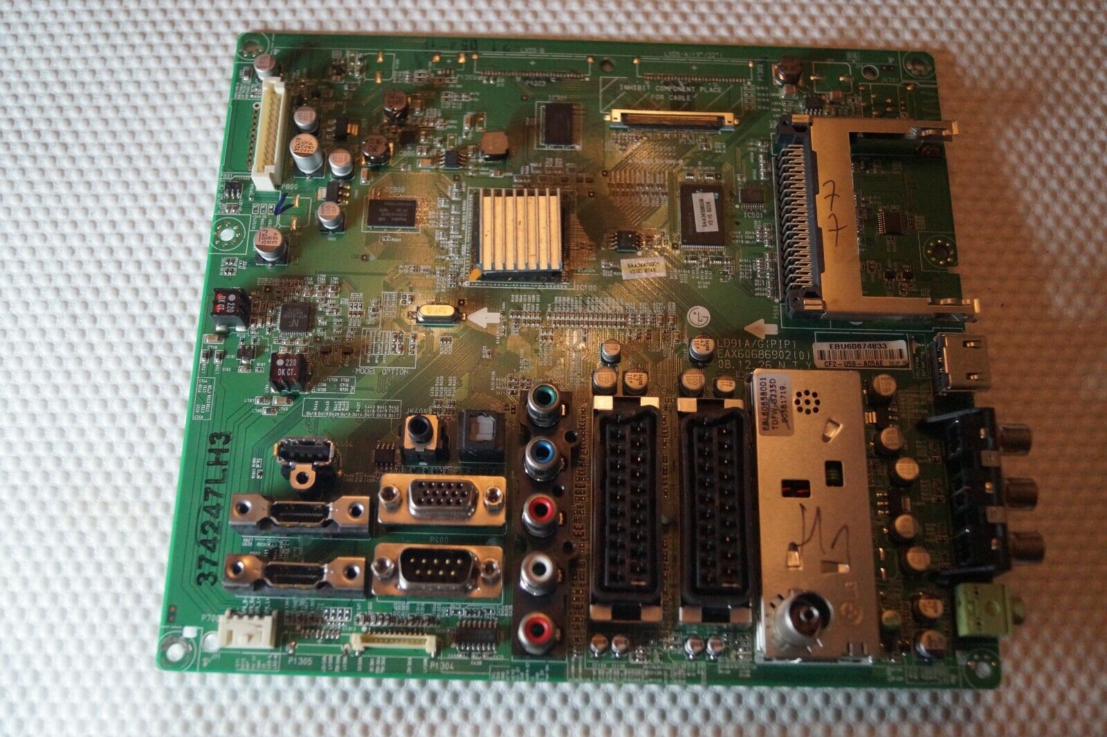 MAIN BOARD EAX60686902(0) EBU60674833 FOR 37″ LG 37LH3000 LCD TV, LC370WUE SB B2