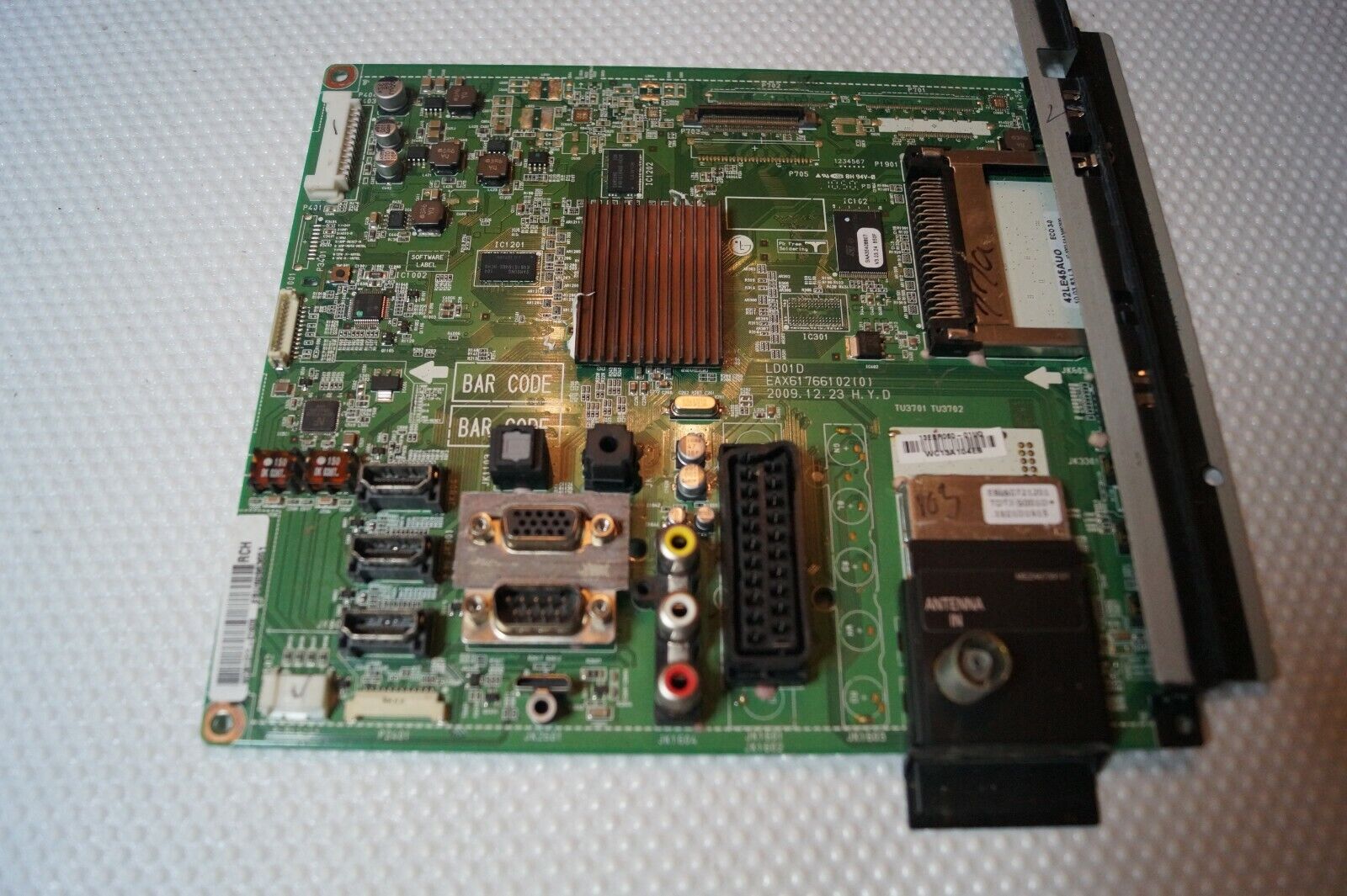 MAIN BOARD EAX61766102(0) EBU60963651 42″ LG 42LE4500 TV, SCREEN: T420HW07 V.5