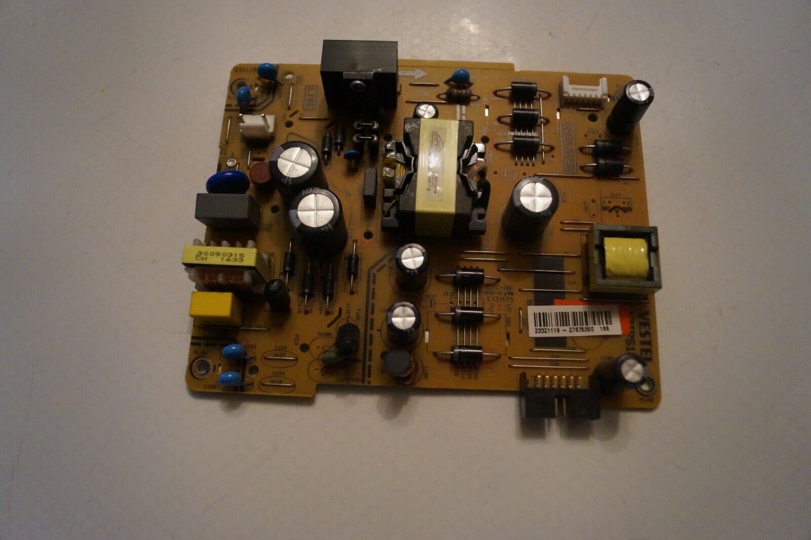 PSU POWER SUPPLY BOARD 17IPS12 23321119 FOR 50″ LUXOR LUX0150006/01