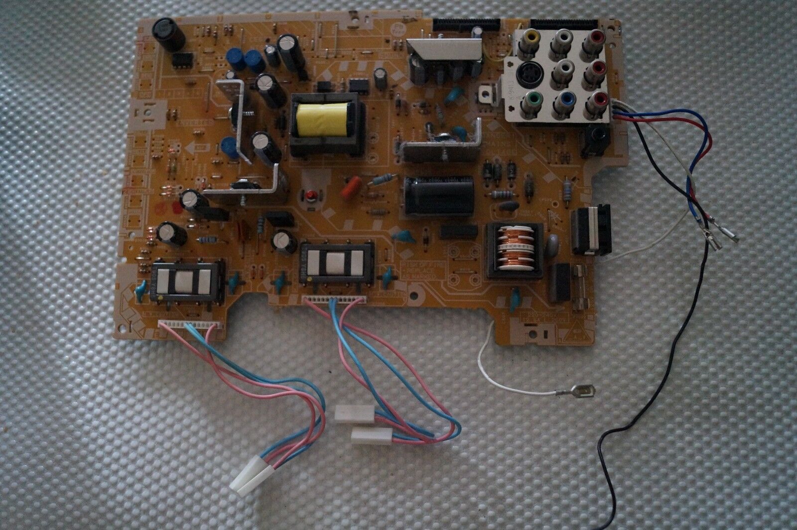 PSU POWER SUPPLY BOARD CEG362A (3) NTSC/PAL FOR 19″ TOSHIBA 19DV555DB LCD TV