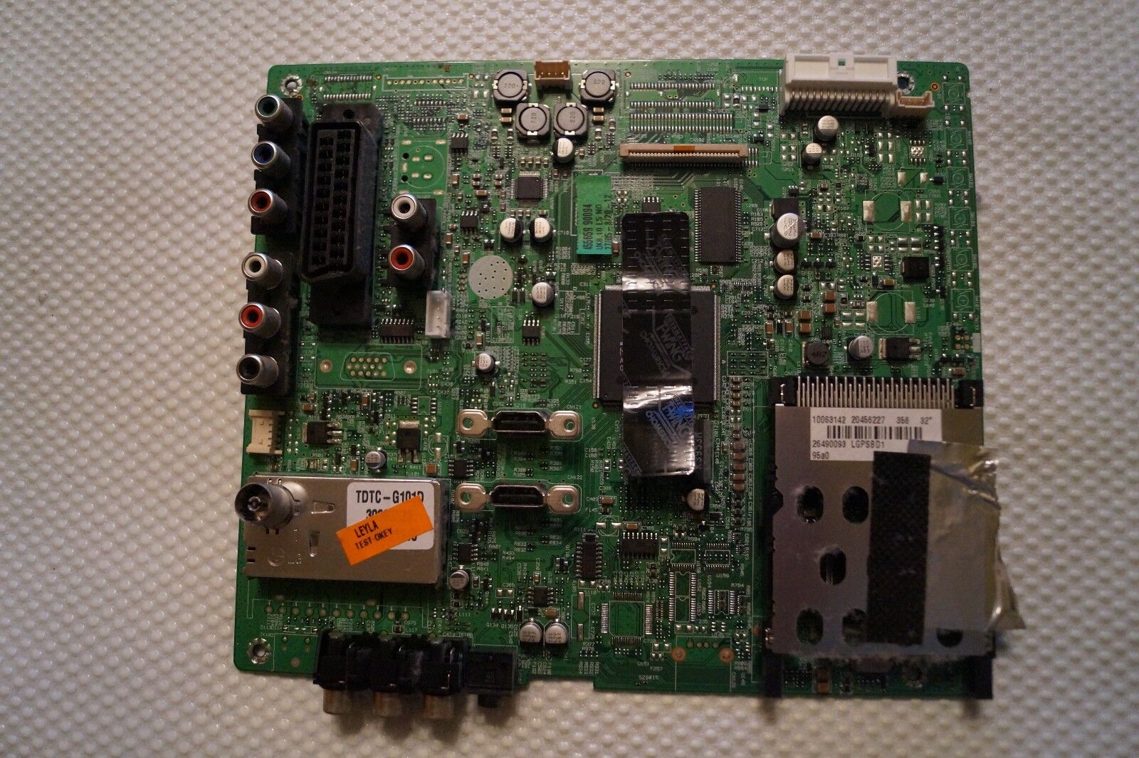 MAIN BOARD 17MB25-3 060309 20456227 FOR ALBA LCD32880HDF LCD TV ,SCREEN LC320WXE