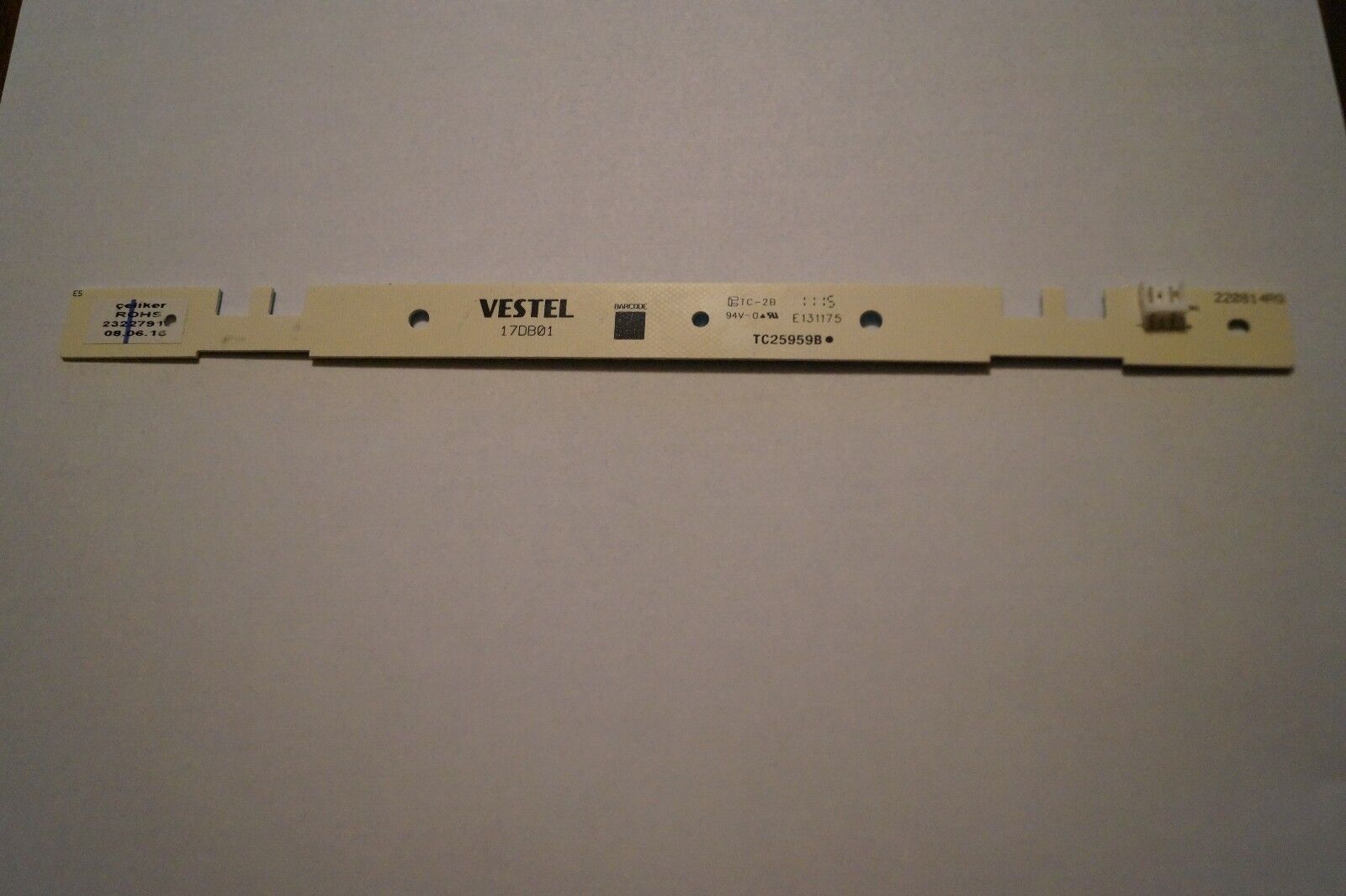 LED STRIP INTERFACE 17DB01 FOR VES315WNDL-01 32″ BUSH DLED3265HDCNTD 32HB6J41U