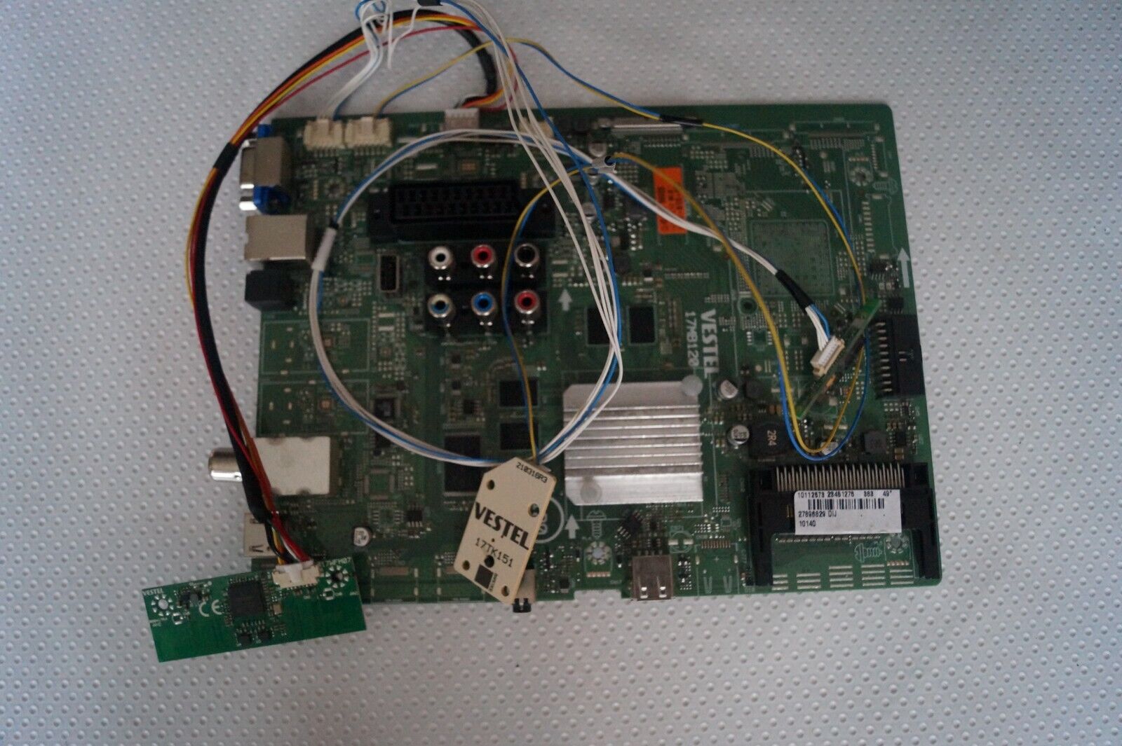 MAIN BOARD 17MB120 23451276 FOR 49″ LOGIK L49UE17(A) , VES490QNDL-2D-N11