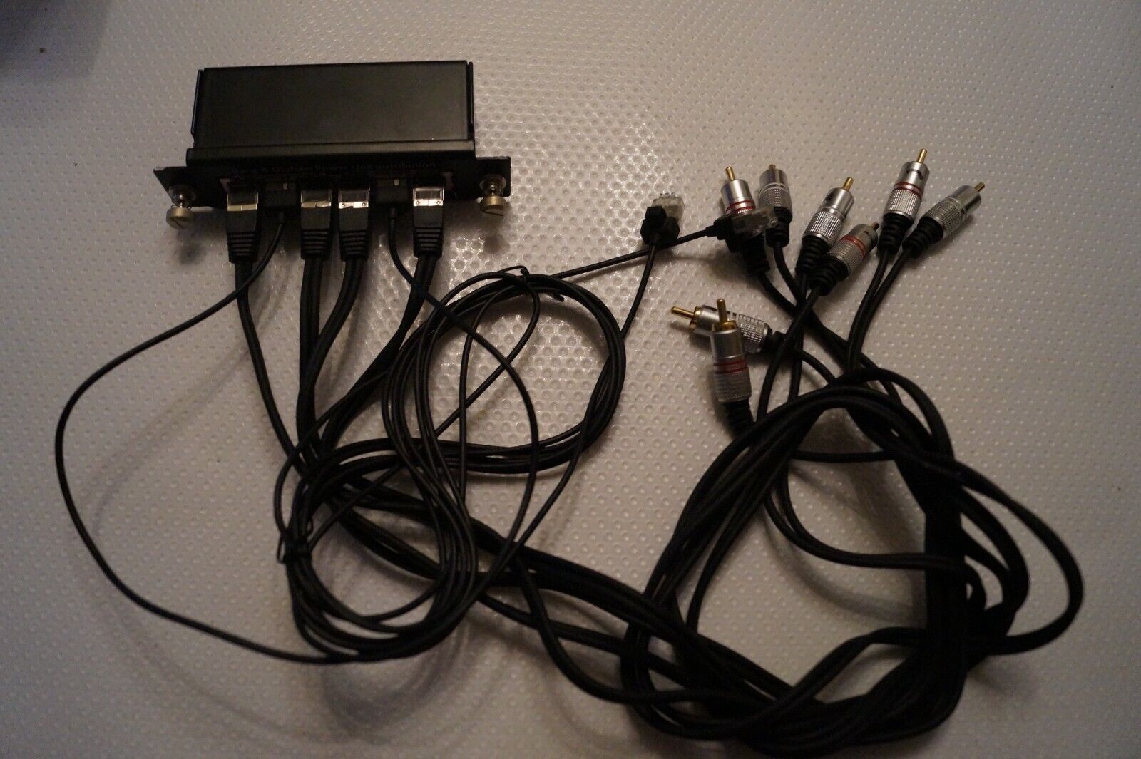 Bang & Olufsen Power Link Distribution 2 Zone Box & CABLES