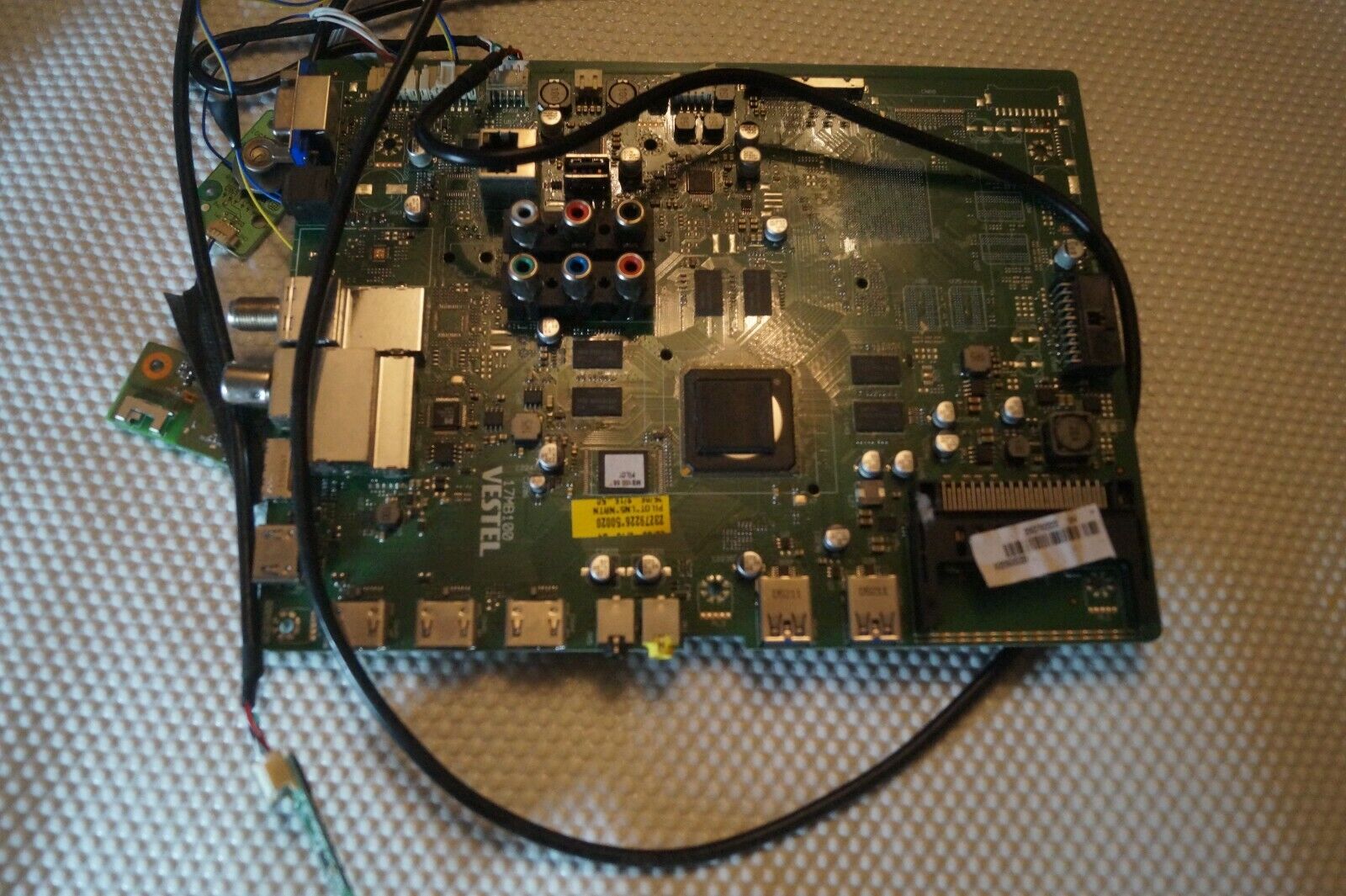 MAIN BOARD 17MB100 23279222 FOR 55″ TRC NO:32386 TV, GENUINE, LC550EGE DH M8