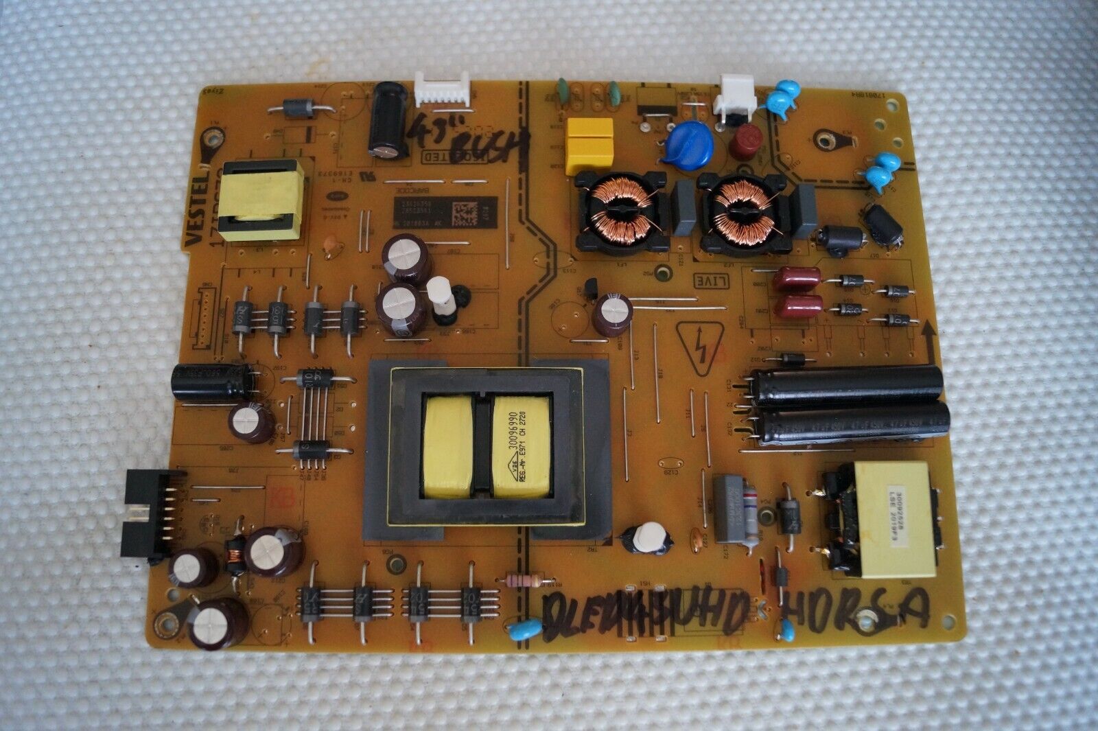 PSU POWER SUPPLY BOARD 17IPS72 23626359 FOR 43″ BUSH DLED43UHDHDRSA LED TV