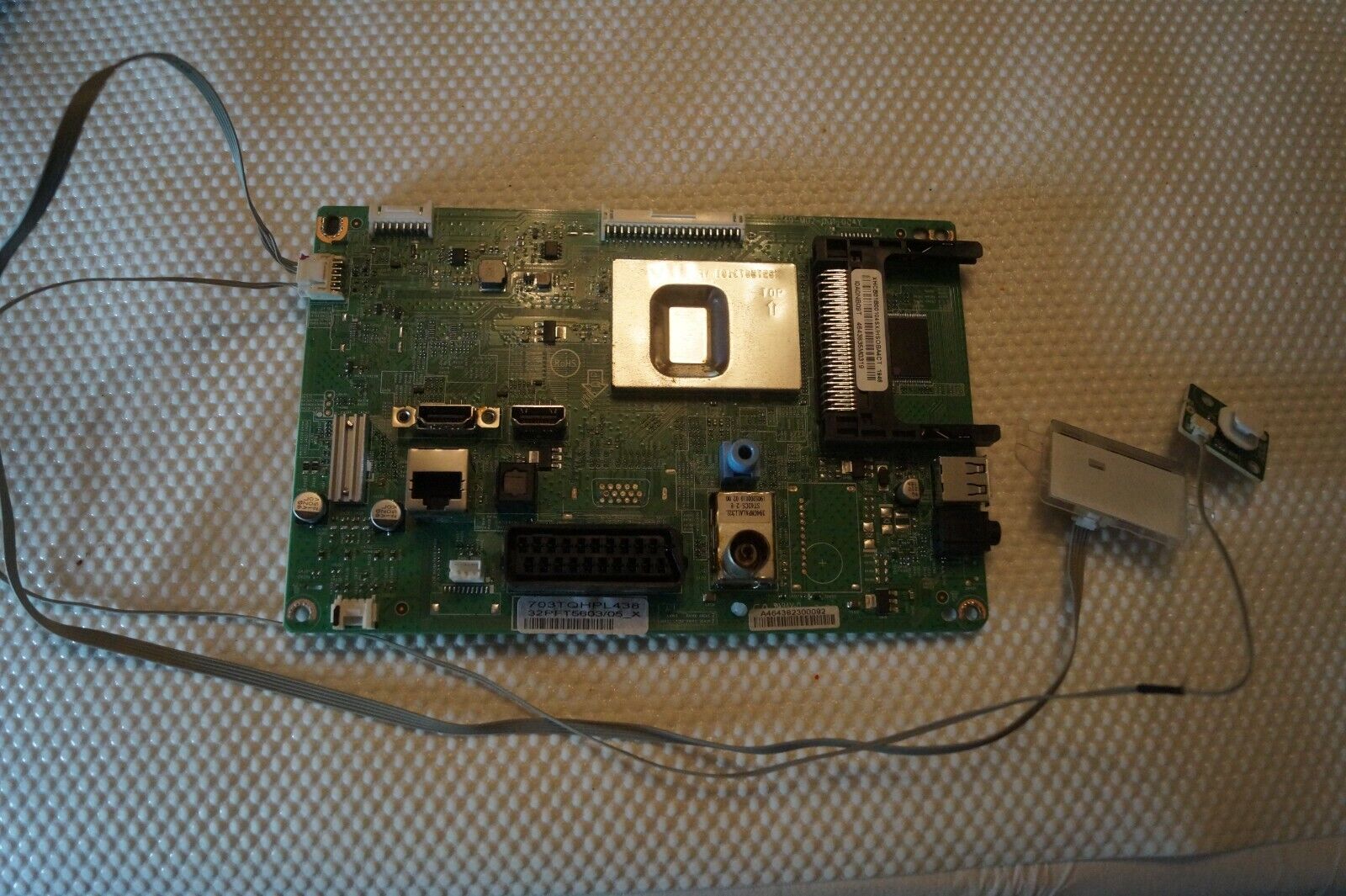 MAIN BOARD 715G9249-M02-001-004Y 32″ PHILIPS 32PFT5603/05 TV, TPT315B5-FHBN0.K