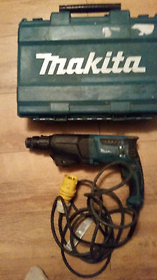 makita hr2610 110v 800W drill