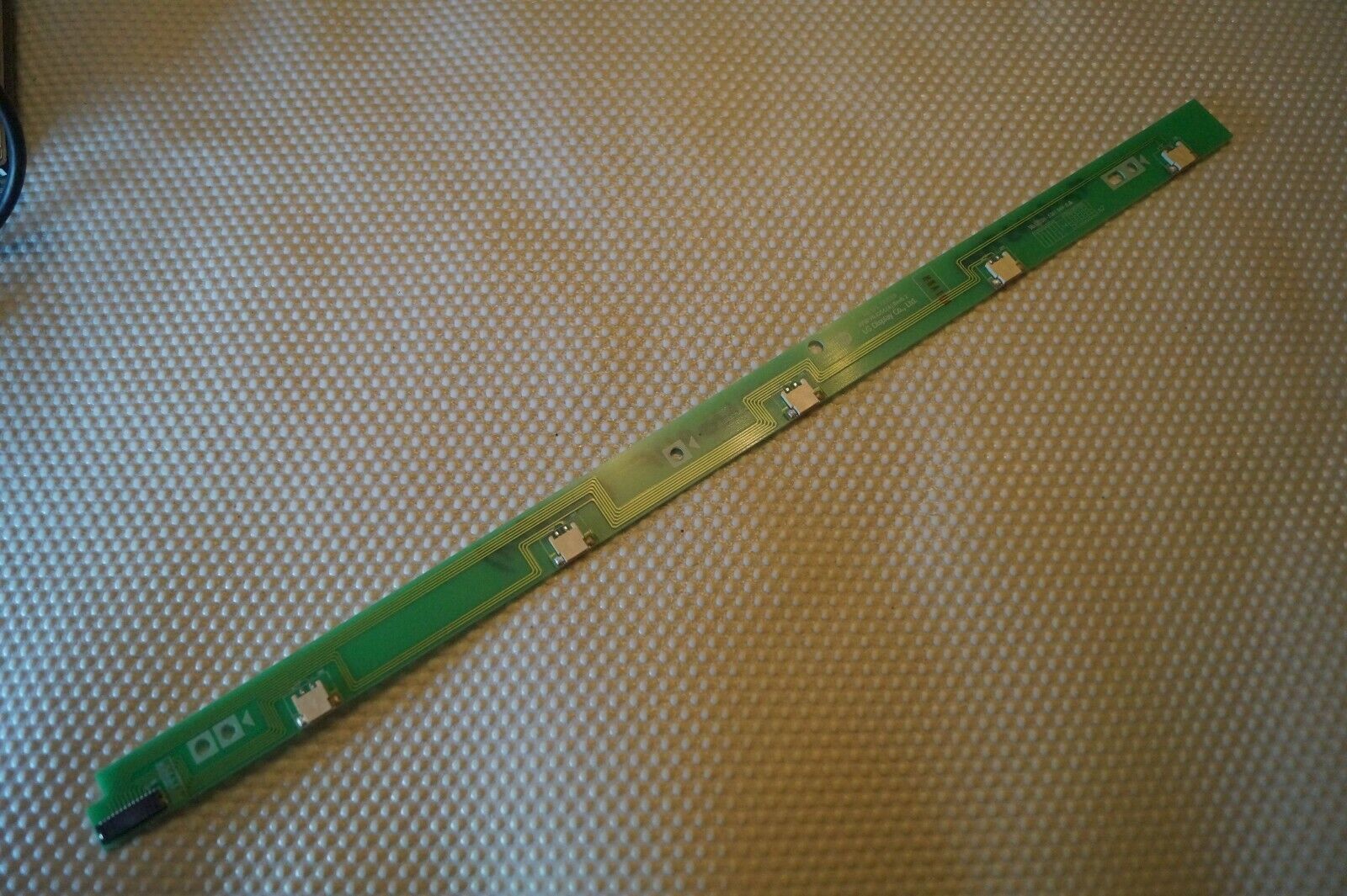 LED INTERFACE STRIP PANASONIC TX-42AS740B 6637L-0033A FOR 42″ TV LC420DUF VGF1