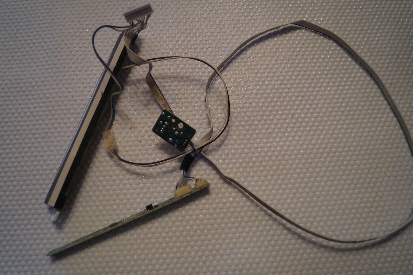 IR SENSOR & TOUCH BUTTONS BN41-00849A FOR 32″ SAMSUNG LE32R88BD LCD TV