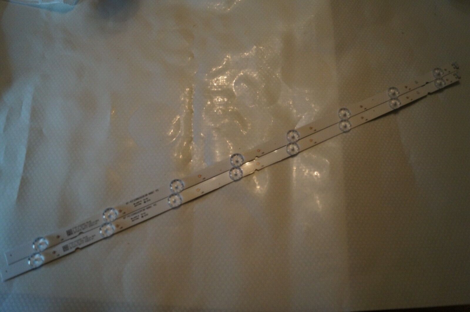 LED STRIPS LG 32LM630BPLA 32LM637BPLA 2x RF-AZ320026SR30-0801 A5 FOR 32″ TV