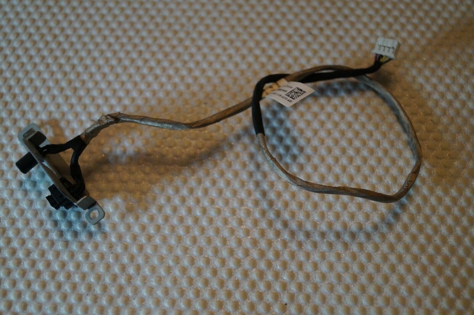 POWER BUTTON BOARD 0N9DM9 FOR 20″ DELL OPTIPLEX 3011 AiO PC, GENUINE