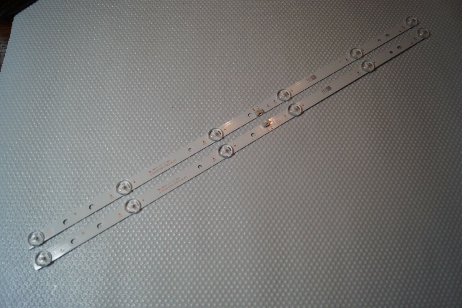 LED STRIPS A & B SET JL.D32061330-078ES-M_V01 32L2063DB 32FPA0119A LT-32C3210 TV