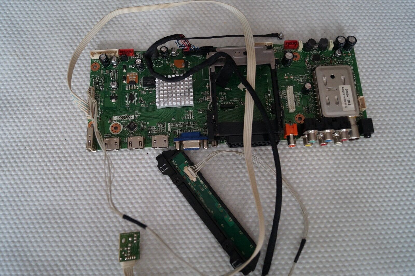 MAIN BOARD T.MSD306.8B 10305 FOR 26″ TECHNIKA X26/56G LCD 26-56D TV, LTI260AP01