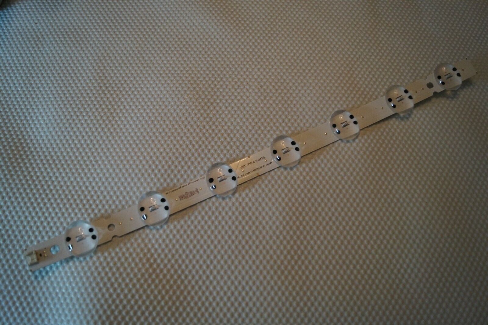 LED STRIP SSC_Y19_43UM75 FOR 43″ LG 43UM7500PLA 43UN81006PLB HC430DQG-SLXR1-A14X