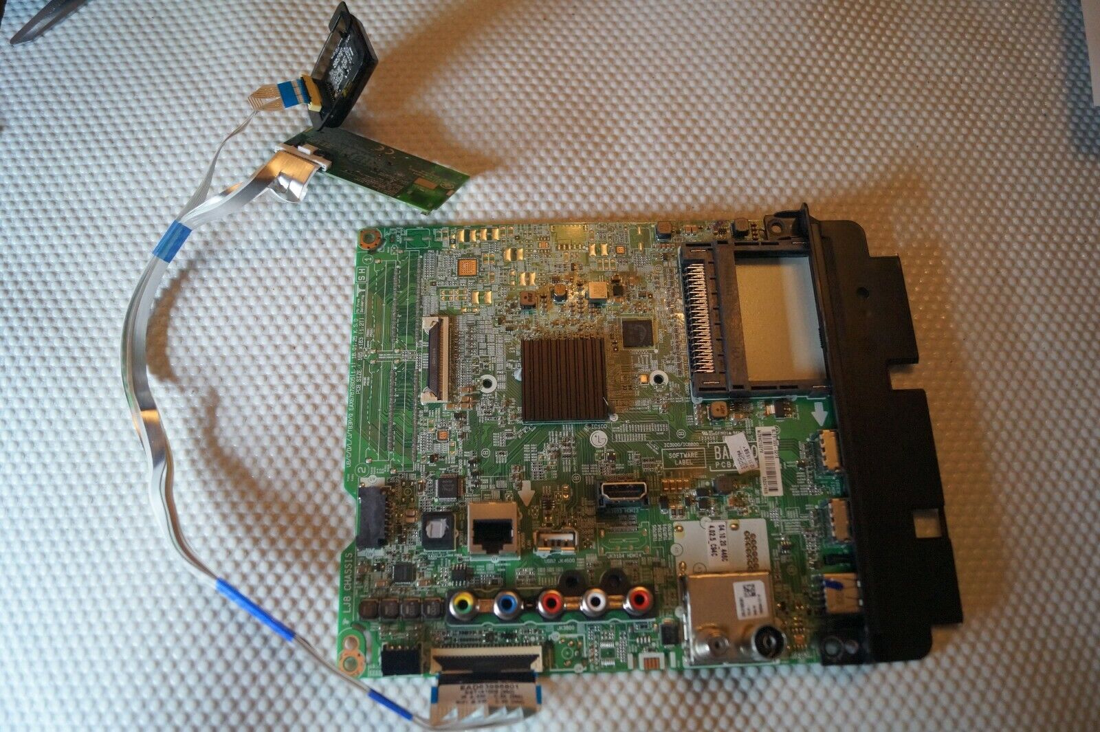 MAIN BOARD EAX67872805(1.1) EBT00-027K LG 50UK6470PLC TV, HC500DQN-VCUL5-914X