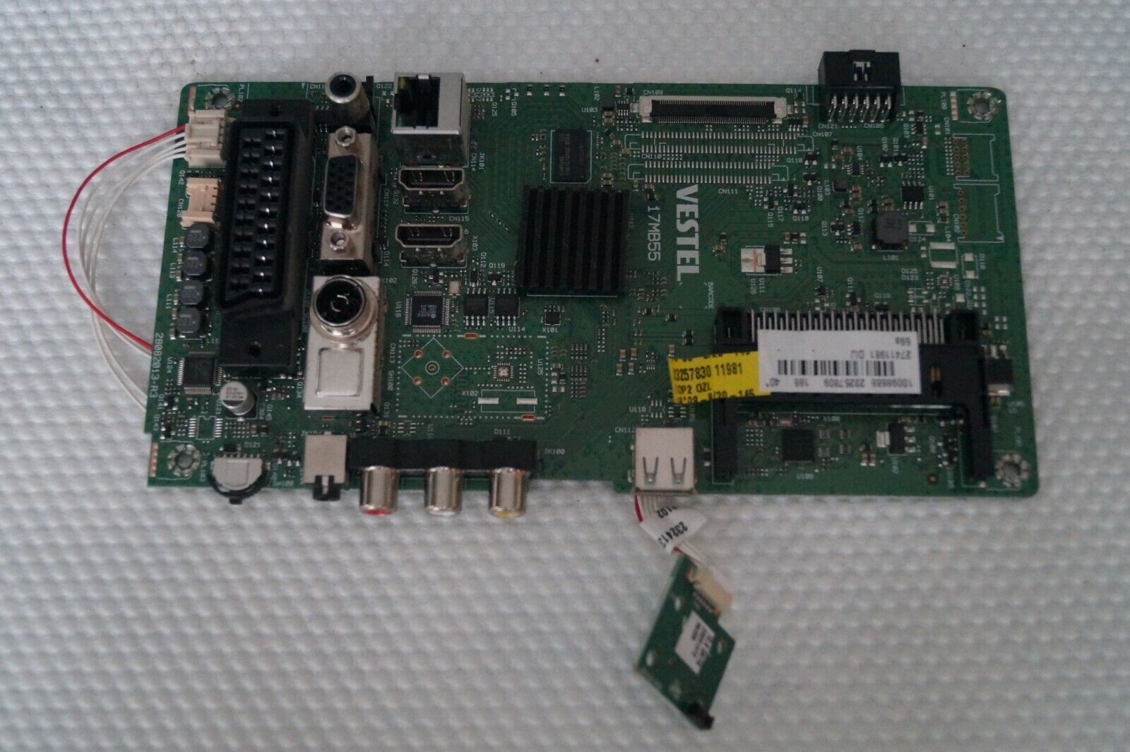 MAIN BOARD 17MB55 23257809 FOR 40″ FINLUX 40FCD274B-T LED TV, VES400UNDS-2D-N03