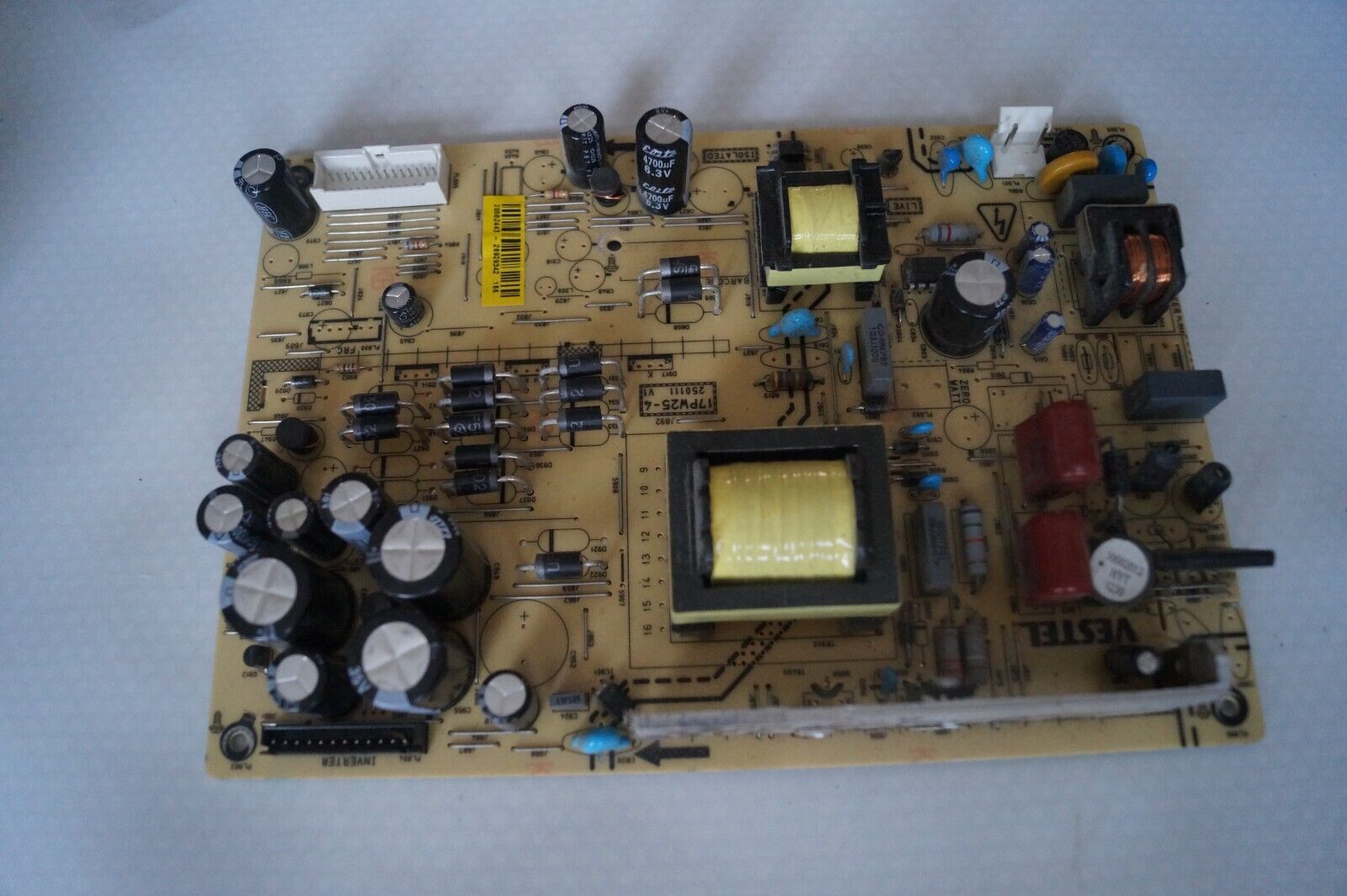 PSU POWER SUPPLY BOARD 17PW25-4 20552443 FOR 42″ FINLUX 42F7020-D LED TV