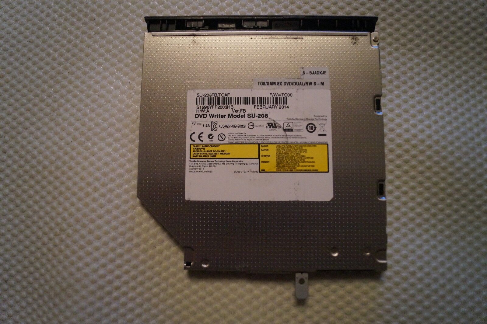 DVD SLIM OPTICAL DRIVE SU-208 GENUINE FOR 15.6″ W550SU LAPTOP