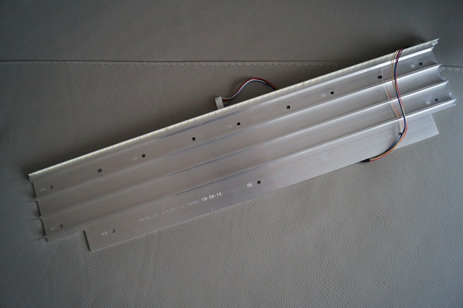 LED BACKLIGHT STRIP 42242 42″ 42F8075-T LUX0142001/01 TV. SCREEN: VES420UNVL-S01