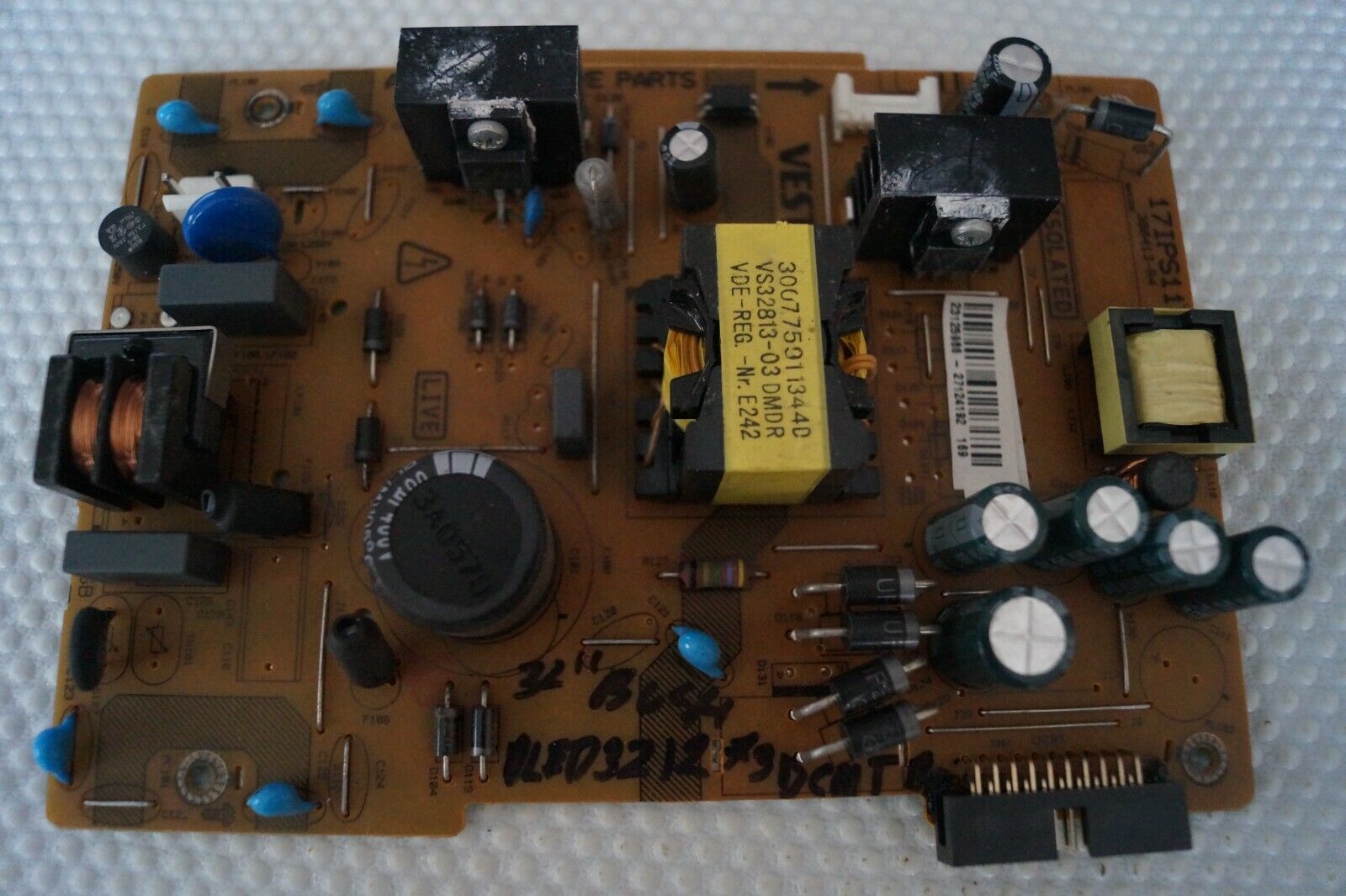 PSU POWER SUPPLY BOARD 17IPS11 23125986 FOR 32″ BUSH DLED321273DCNTD LED TV