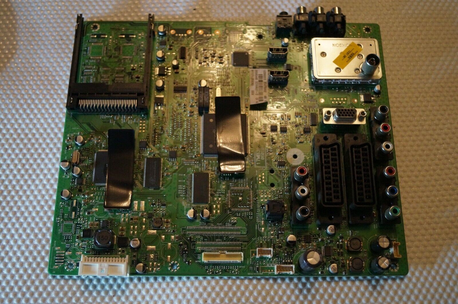 MAIN BOARD 17MB35-4 20475692 FOR 40″ BUSH LCD40883F1080P TV SCREEN: LTA400HA07