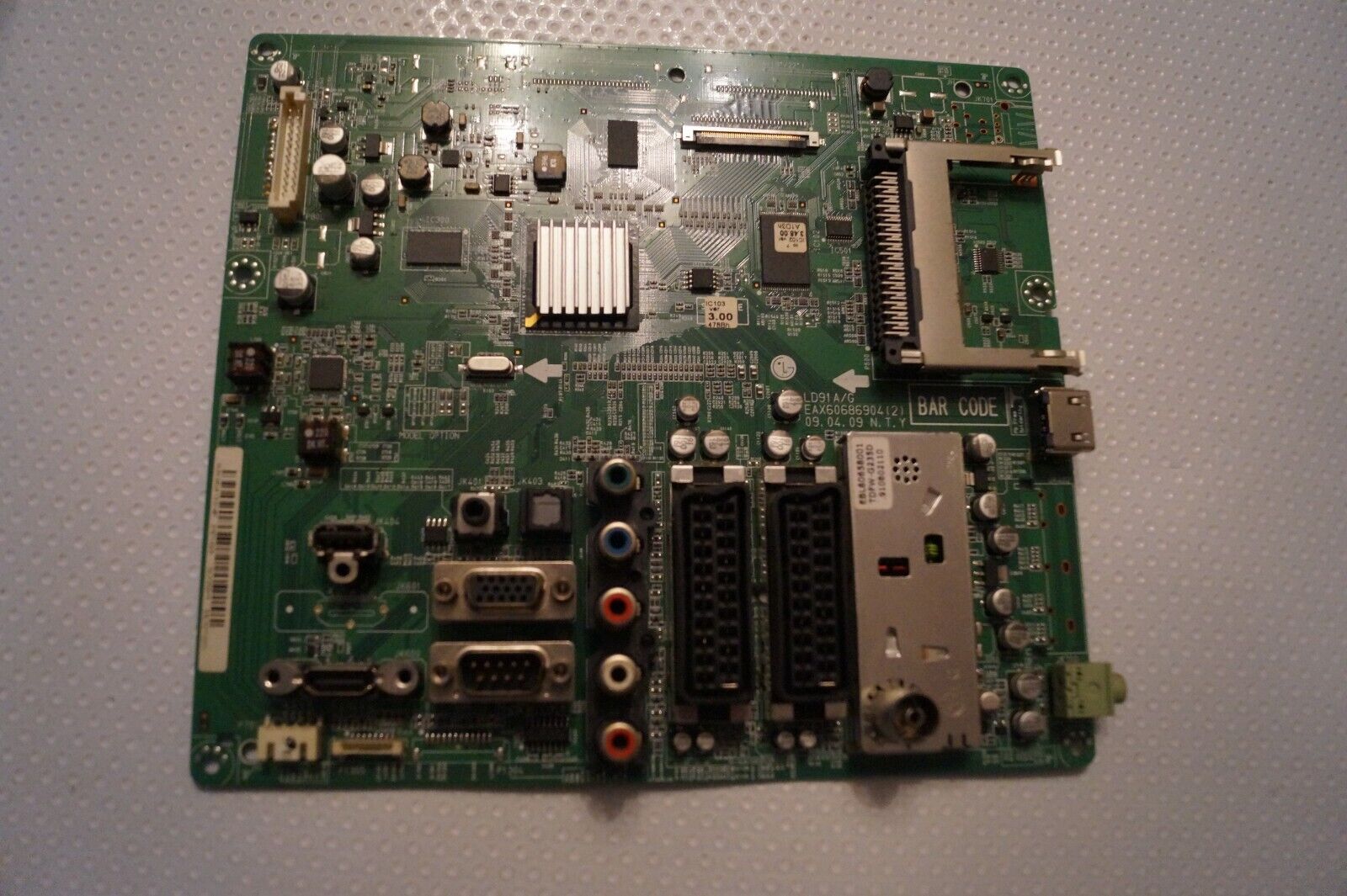 MAIN BOARD EAX60686904(2) EBU60710855 FOR 32″ LG 32F2510 , LK315D3LA17