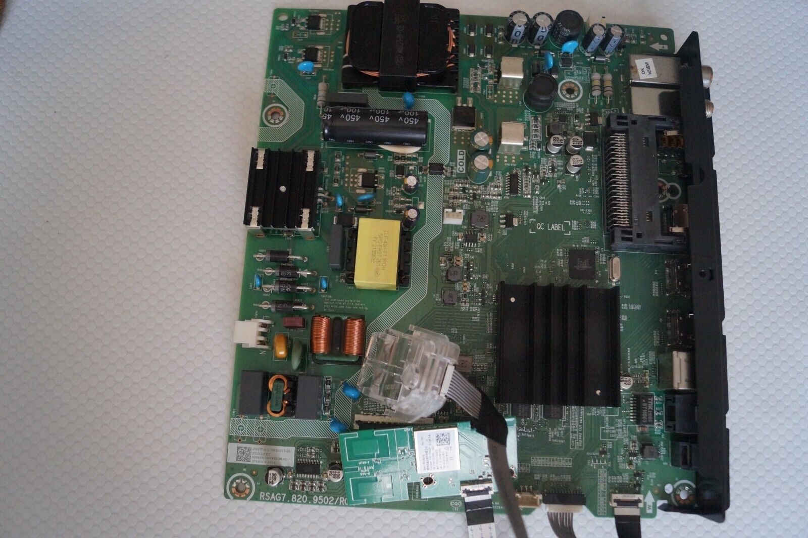 MAIN BOARD RSAG7.820.9502/ROH FOR 58 ” HISENSE 58A7100FTUK , HD580X1U91-L1