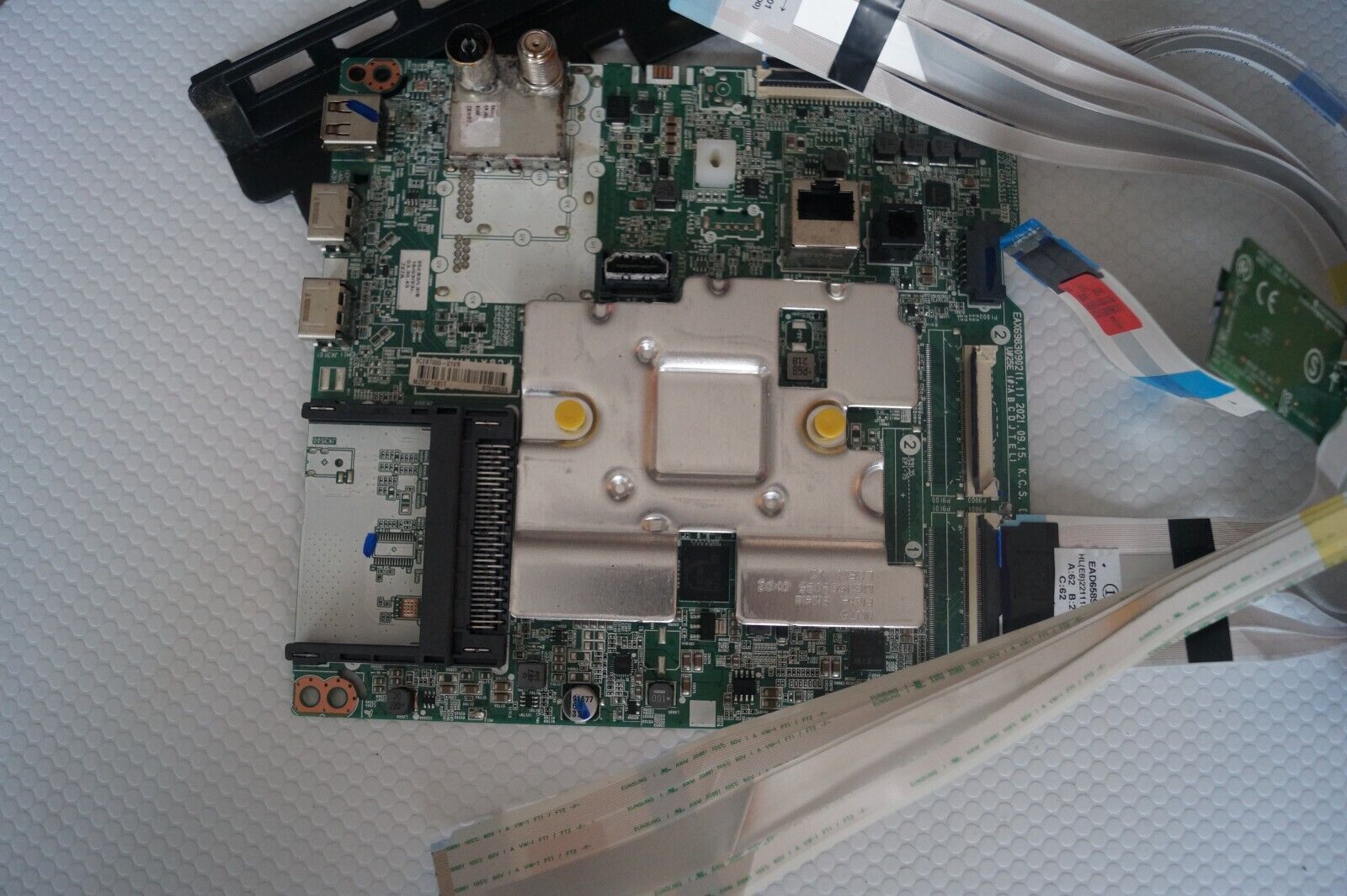 MAIN BOARD EAX69830902(1.1) EBT67208503 LG 43UQ751C0LF , HD430DQG-ABXLA-A1B5