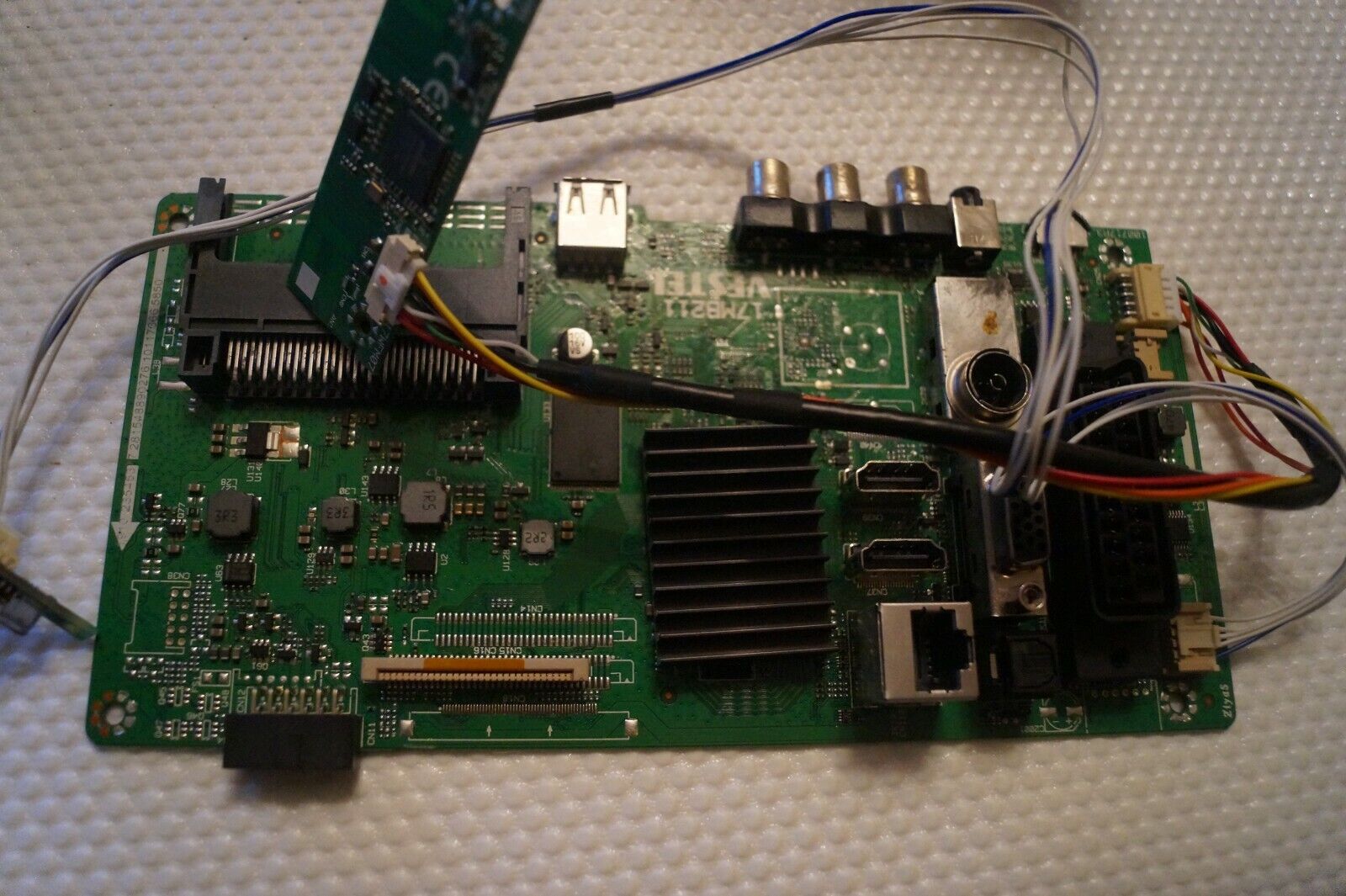 MAIN BOARD 17MB211 23545377 FOR 32″ JVC LT-32C670(C) , VES315WNDL-2D-N23