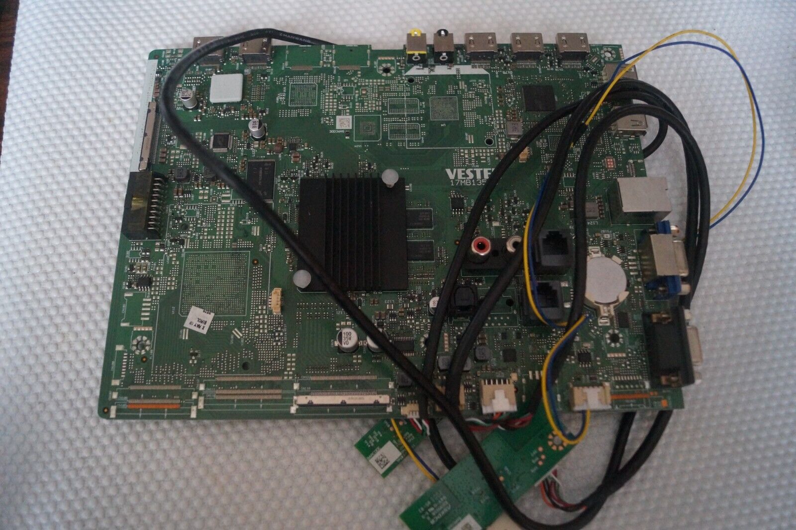 MAIN BOARD 17MB135VS 23598744 FOR 43″ VESTEL PDH43UH82/4 , VDP430UNDL-2HU11