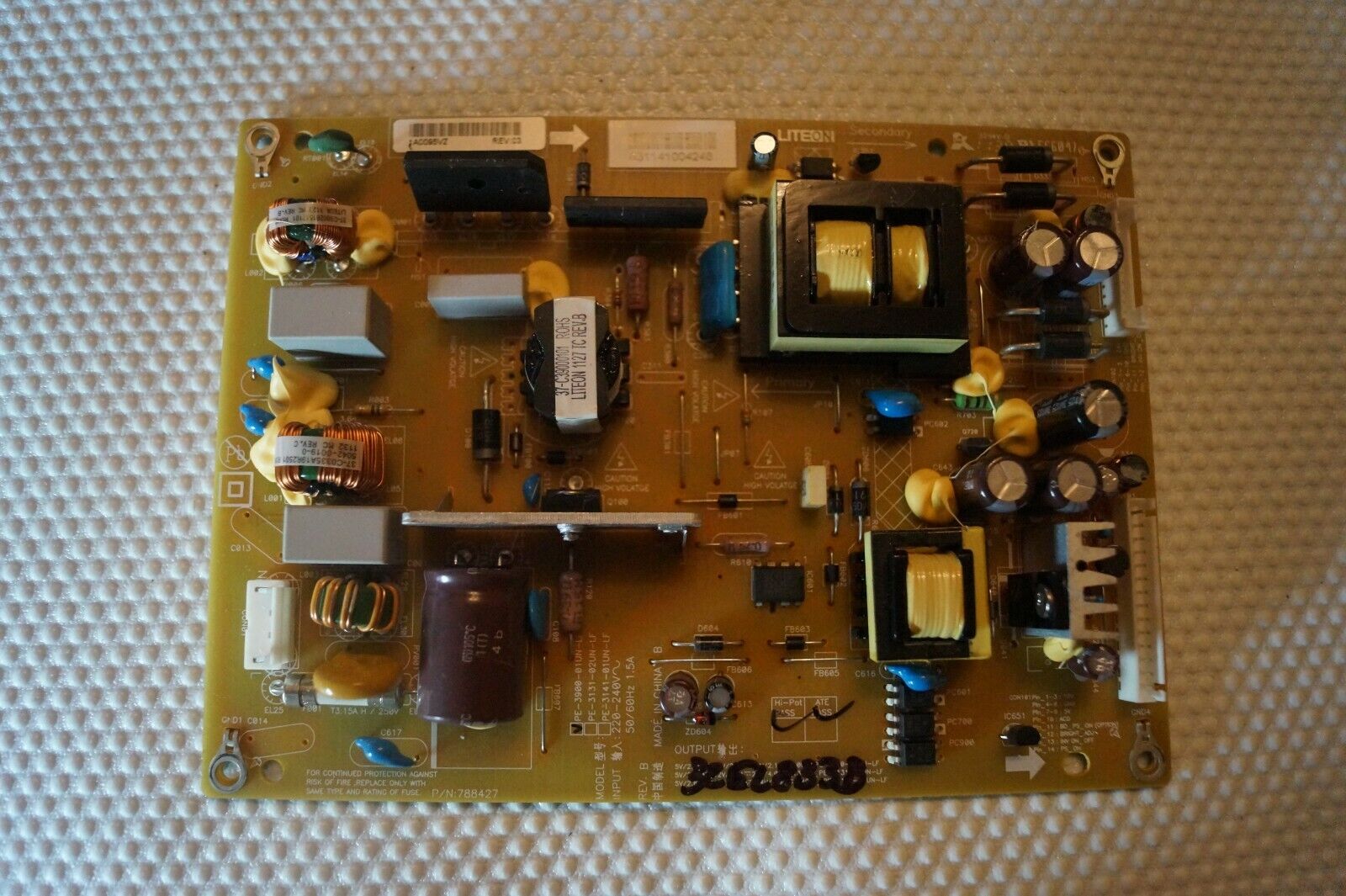 PSU POWER SUPPLY BOARD PE-3900-01UN-LF FOR 32″ TOSHIBA 32EL833B TV, GENUINE