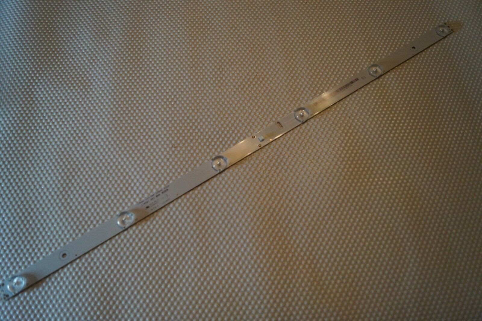 LED STRIP H-FR-4 LE-600 FOR 32″ HISENSE LHD32D33TUK TV, SCREEN: JHD315GH-E52