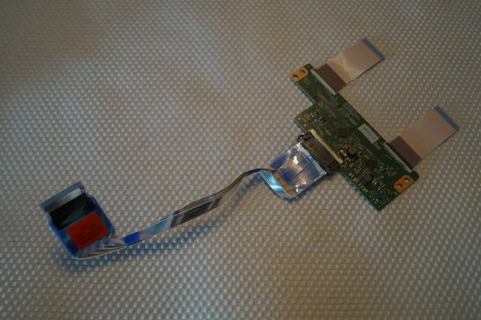 T-CON BOARD 6870C-0481A TCON FOR 50″ LG 50LF651V TV, SCREEN: LC500DUE MG A4