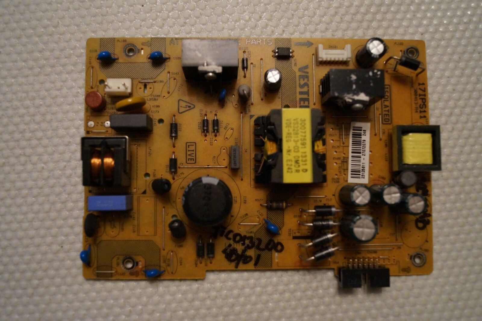 PSU POWER SUPPLY BOARD 17IPS11 23125811 FOR 32″ LUXOR 3200LED