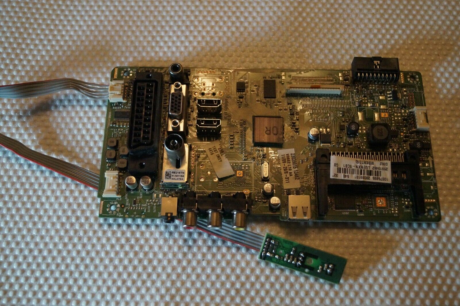 MAIN BOARD 17MB62-2.6 23039131 FOR 32″ TOSHIBA 32BV502B LCD TV, LC320WXN SC B1