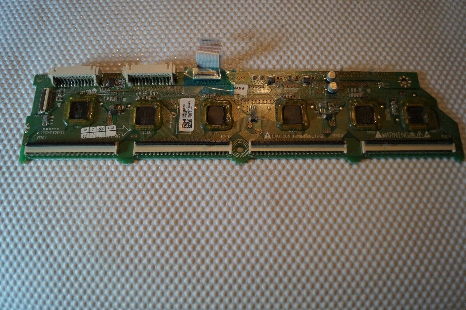 BUFFER BOARD EAX62846602 EBR69839205 FOR 50″ LG 50PV350T PLASMA TV