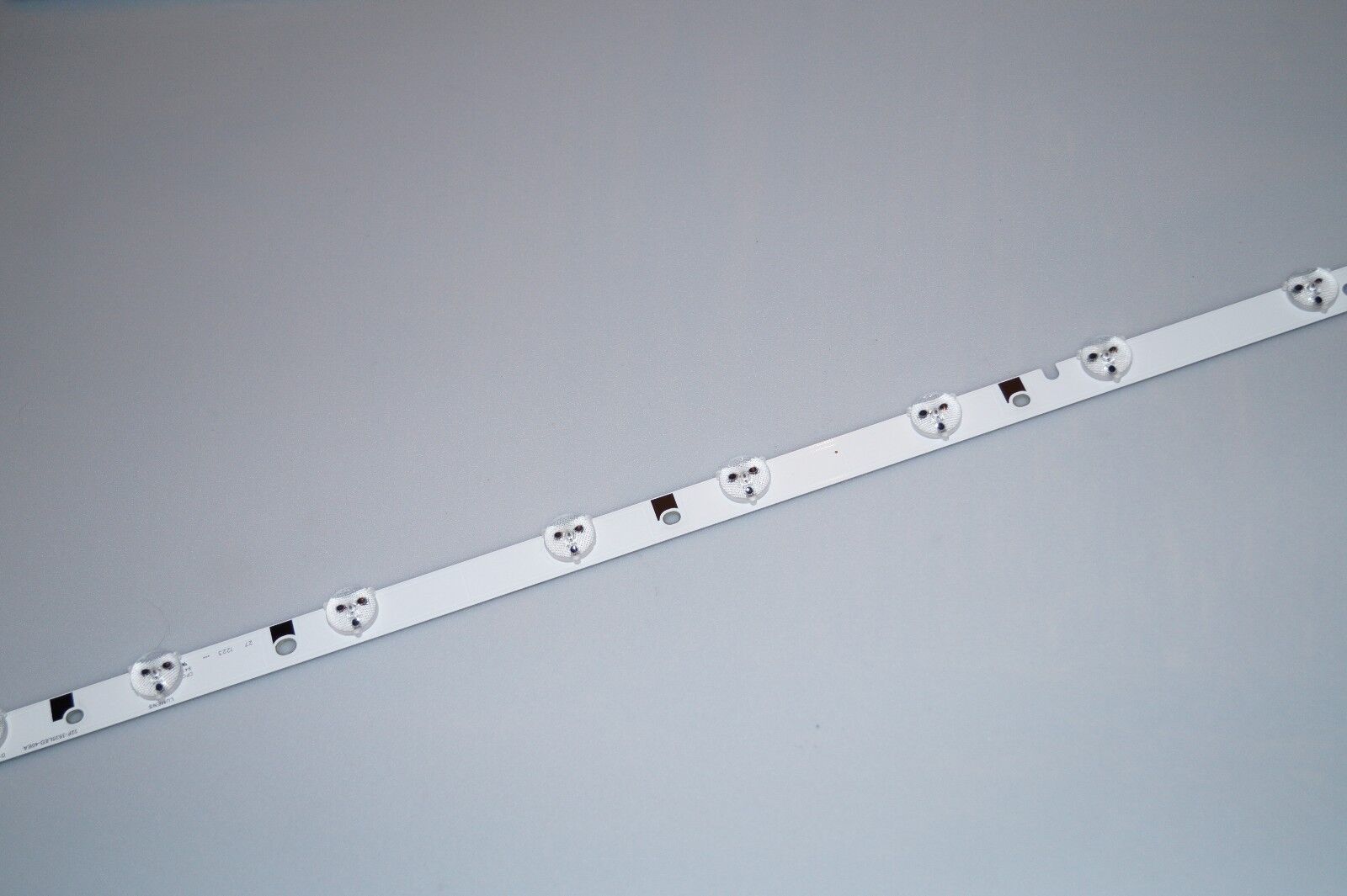 LED BACKLIGHT STRIP 32F-3535LED-40EA FOR 32″ SAMSUNG UE32EH5300K  LTJ320HN07-V