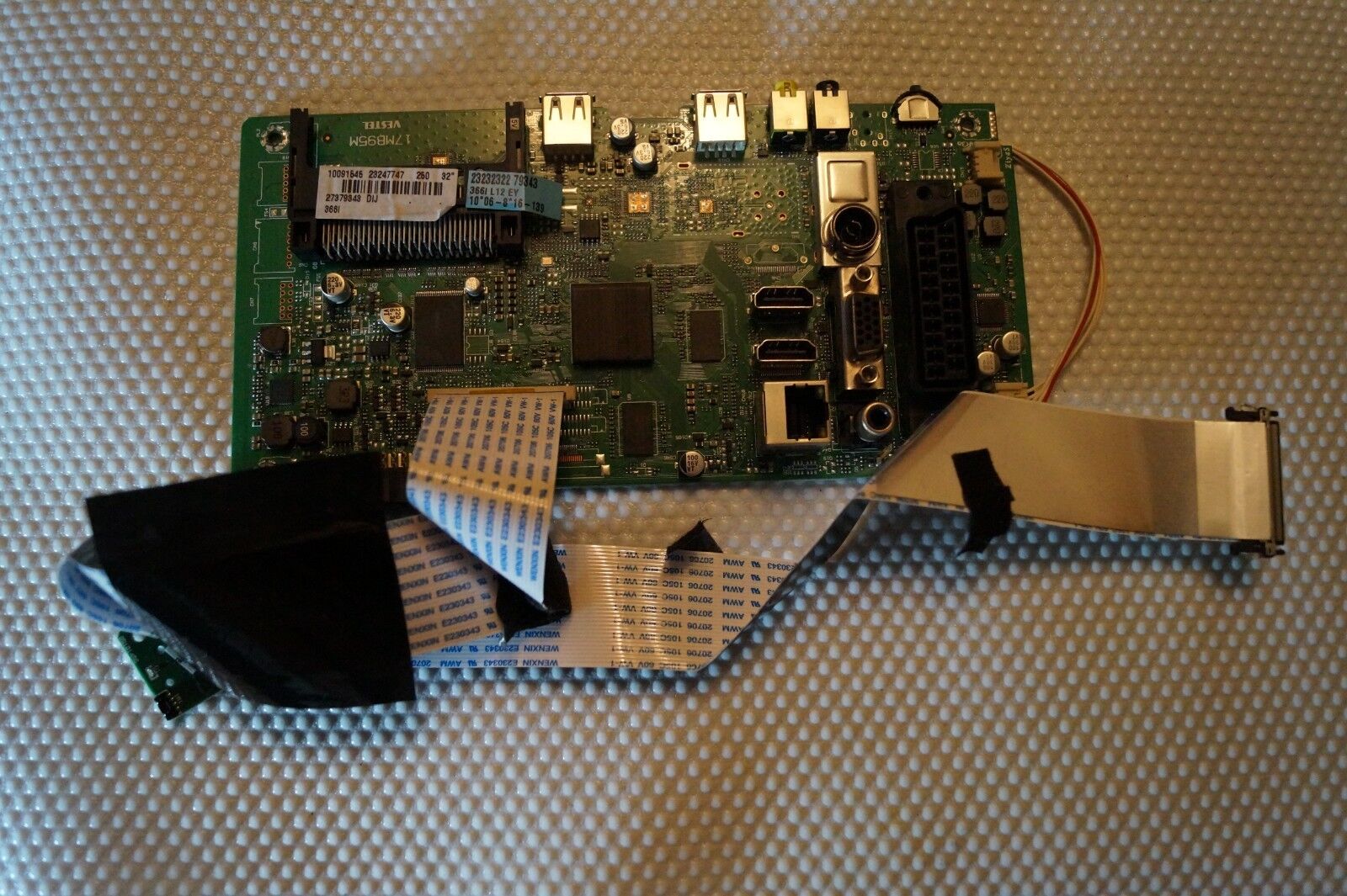 MAIN BOARD 17MB95M 23247747 FOR 32″ BUSH DLED32265HDCNTD TV ,VES315WNDA-2D-N02